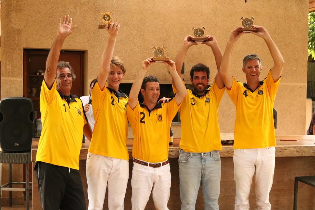 Equipe Estância Felicidade, campeã do 4º Torneio de Verão EF (Crédito - divulgação)
