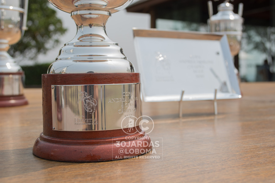Taça da Copa Andrea Moroni de 2020 (crédito - Marília Lobo / 30Jardas)